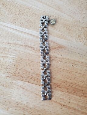 Monet Leo Bow Bracelet Silver Tone